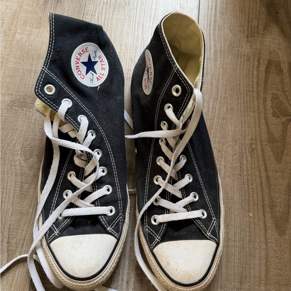 Converse Chuck Taylor All Star High Top Sneakers - Black
